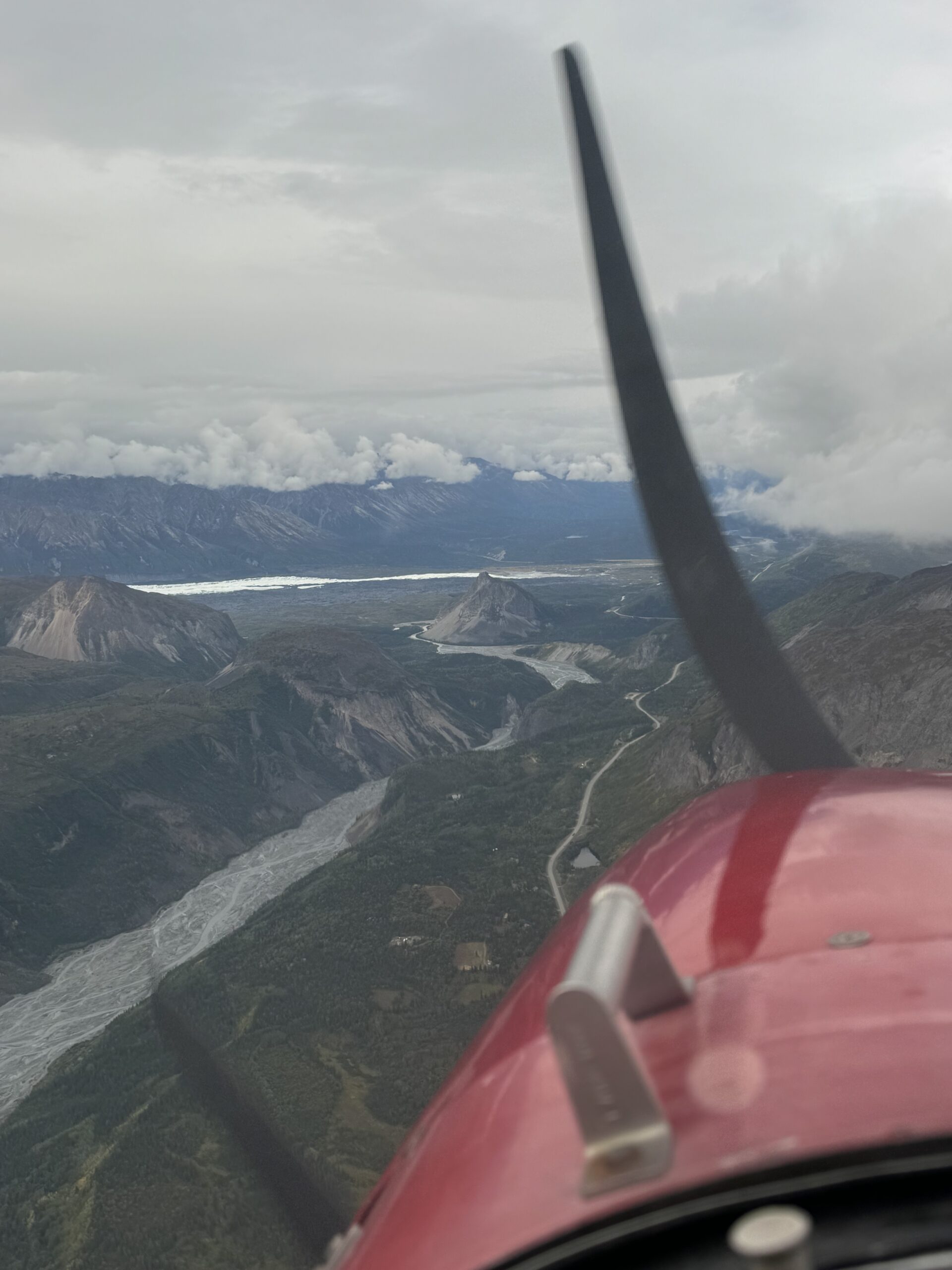 Fly 907 Alaskan air charter service